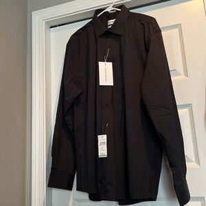 Part of 3 items for $20! NWT black pattern dress shirt